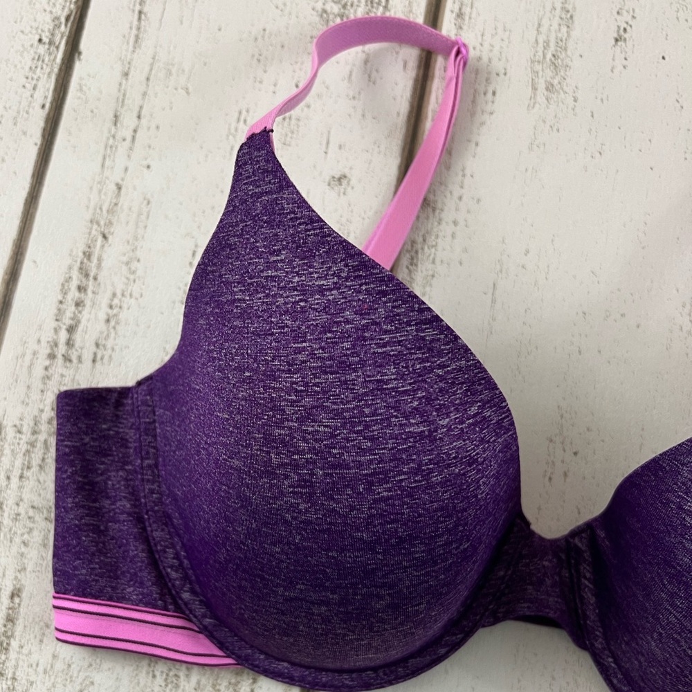 34C Victoria’s Secret Semi Demi Uplift Bra - Picture 2 of 9